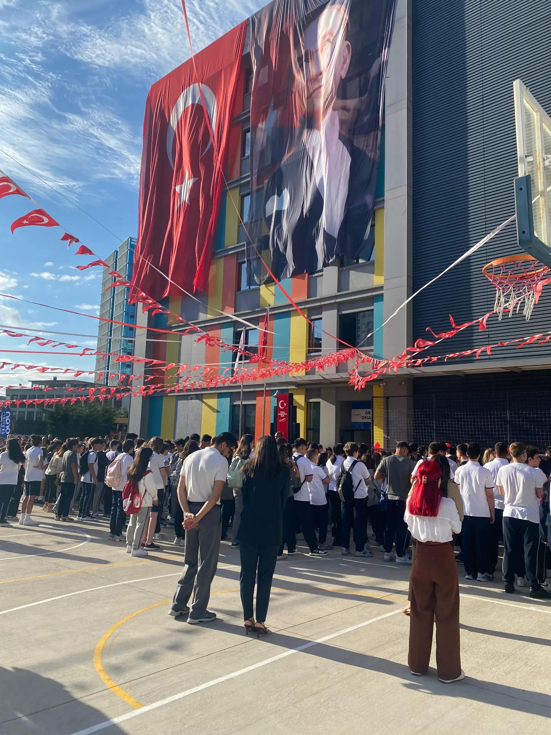 2026-2027 Eğitim Öğretim Yılına; ilk ders zilinin heyecanı, yeniden buluşmanın mutluluğu ve yeni hedeflerin enerjisiyle başladık! ? görseli 11