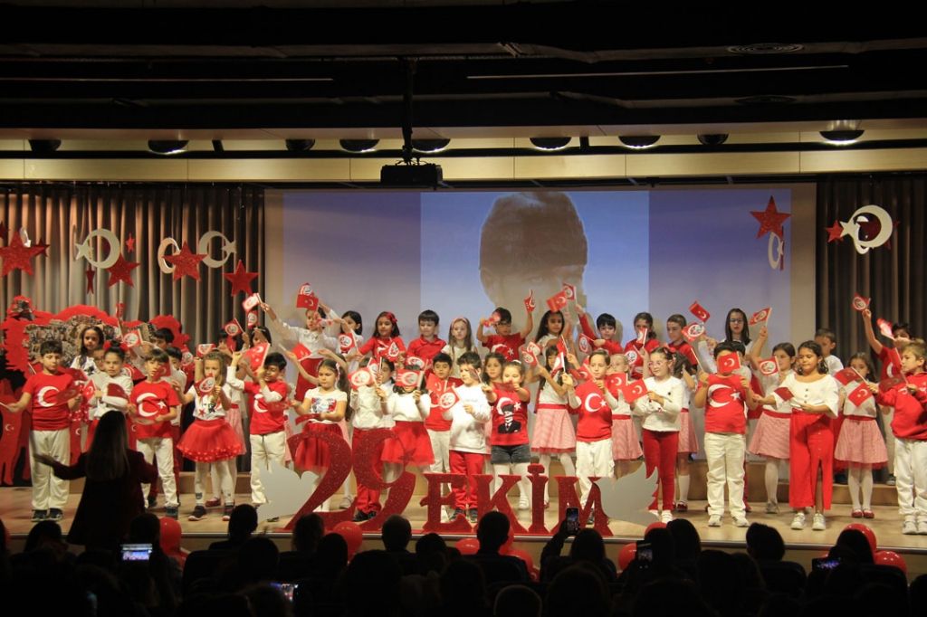 29 Ekim Cumhuriyet Bayramını Coşkuyla Kutladık görseli 8