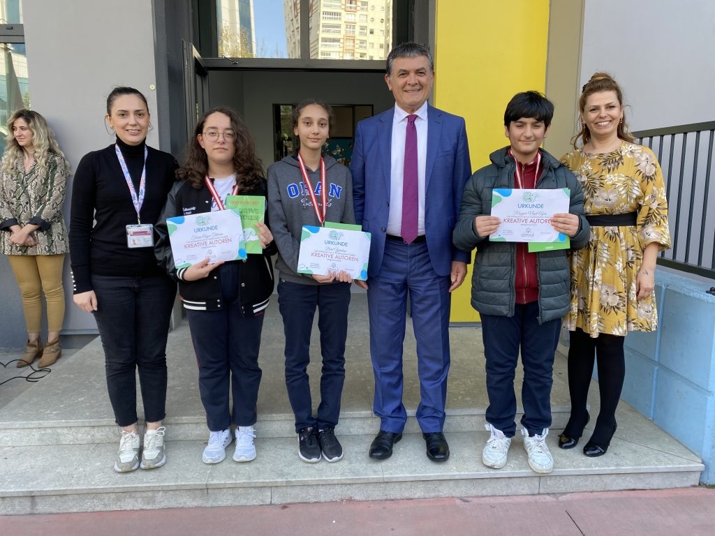 Almanca dersinde yaratıcı yazarlık başarımız