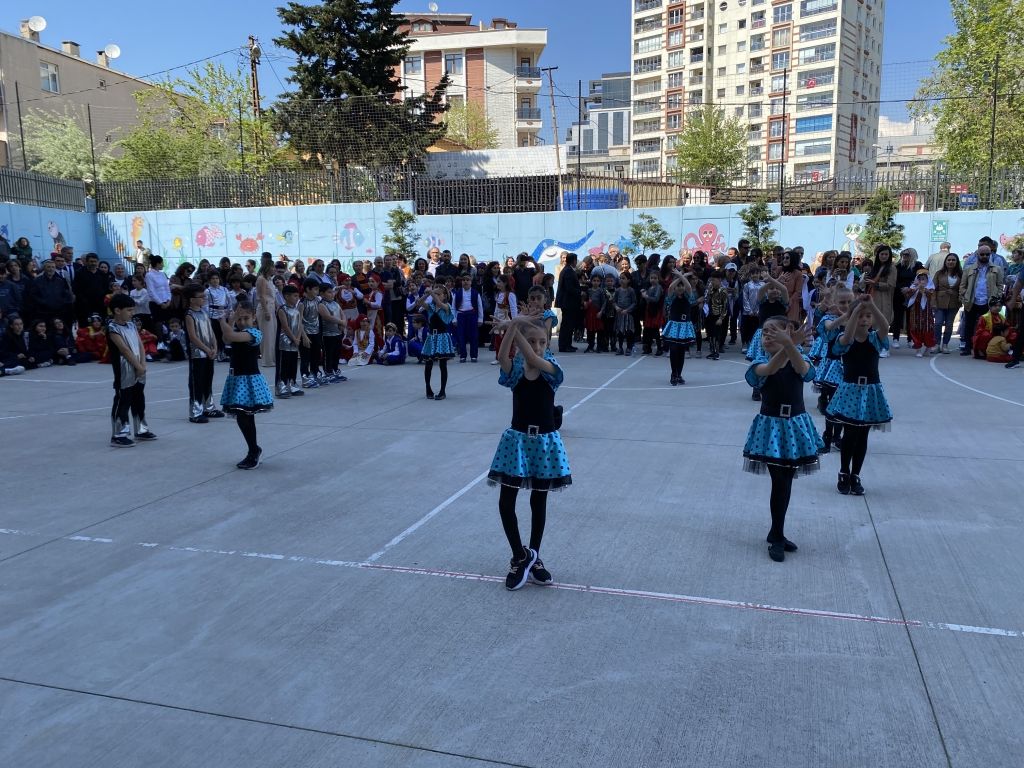 Oran Okullarında 23 Nisan Coşkusu görseli 9
