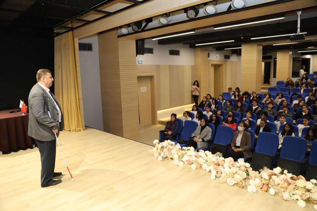 10-16 Mayıs Engelliler Haftasına Yönelik Seminerimiz
