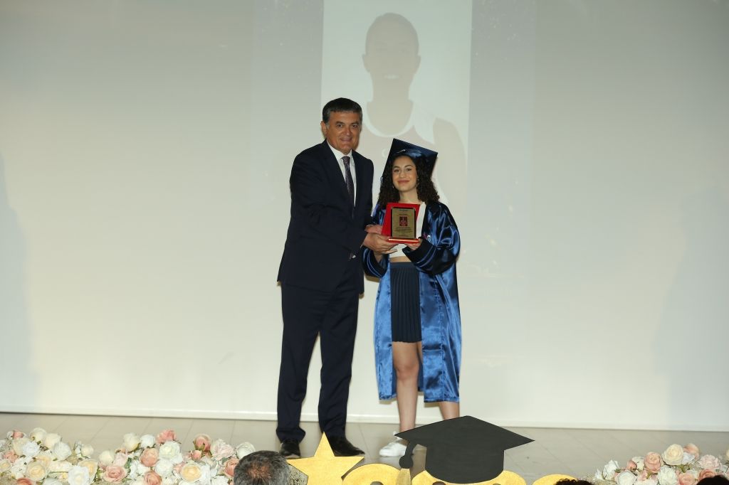 Lise Mezuniyet Törenimizi coşku ve gururla gerçekleştirdik! görseli 3