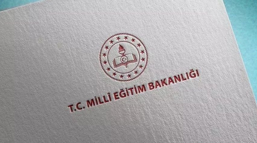 İstanbul Milli Eğitim Müdürlüğünce 2023 Ortaöğretim Kurumları Tercih ve Yerleştirme Takvimi Yayınlandı