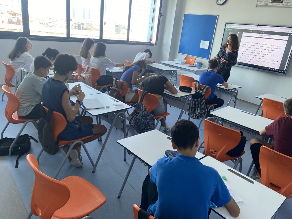 LGS , YKS ve Yabancı Dil kurslarımız başladı.