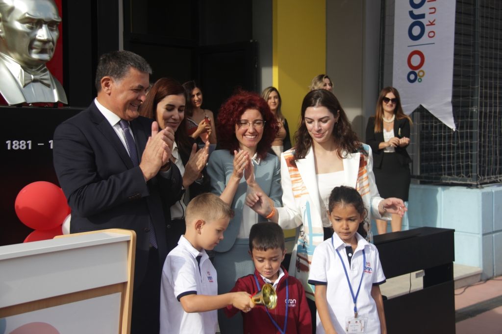 Oran'da ilk ders zili çaldı! görseli 6
