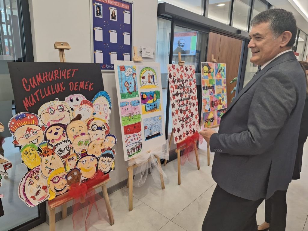 "100 Yıllık Özgürlük" resim sergimiz görseli 4