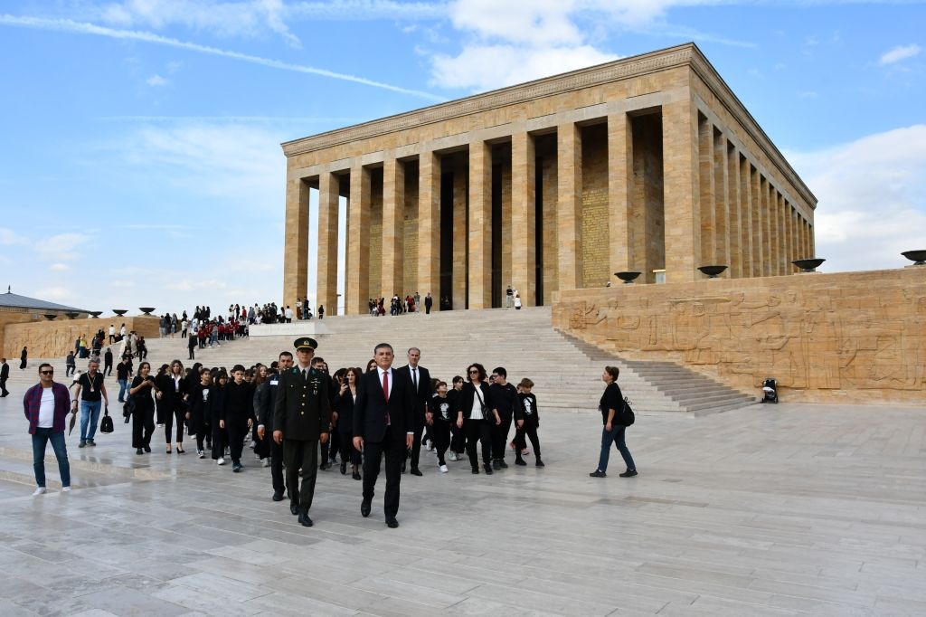 Cumhuriyetimizin 100. Yılında Atamızın Huzurundayız. görseli 9