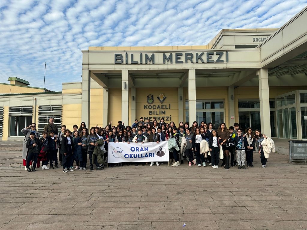 Kocaeli Bilim Merkezi'ne Gözlem ve İnceleme Gezisi Gerçekleştirdik.