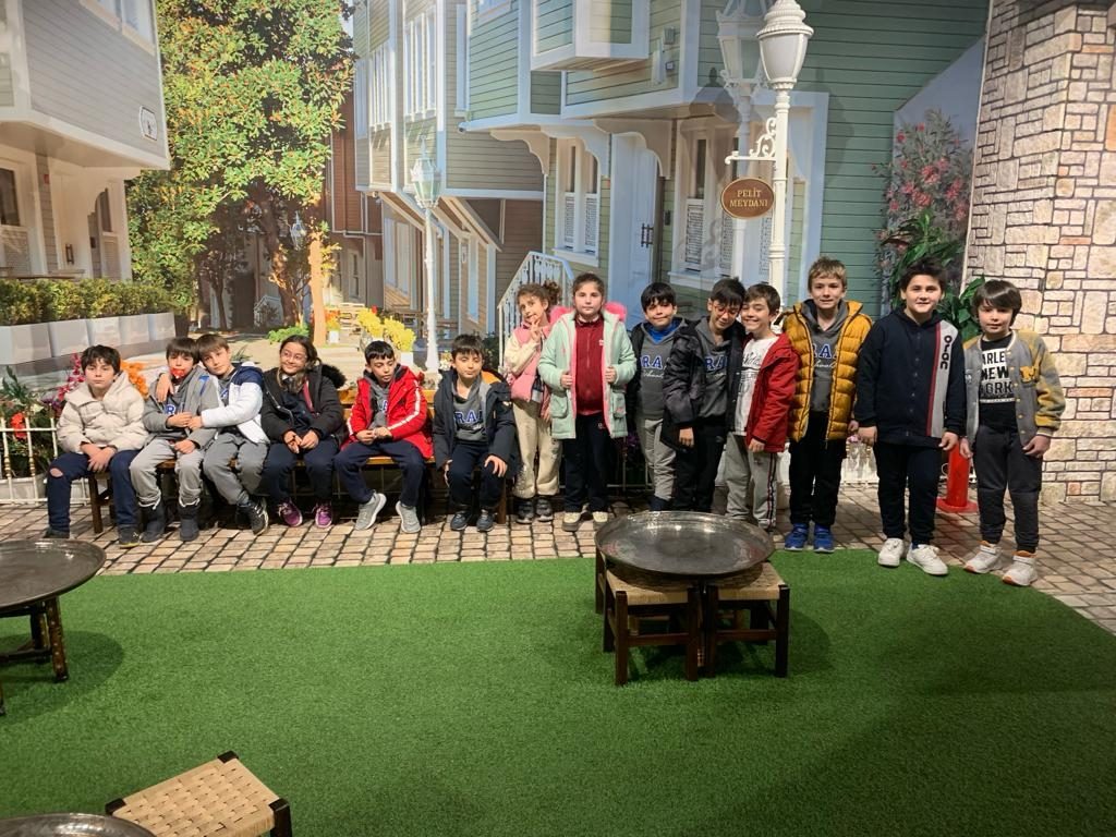 3. ve 4. sınıf öğrencilerimizle Pelit Çikolata Müzesi’ne gözlem ve inceleme gezisi gerçekleştirdik. görseli 5