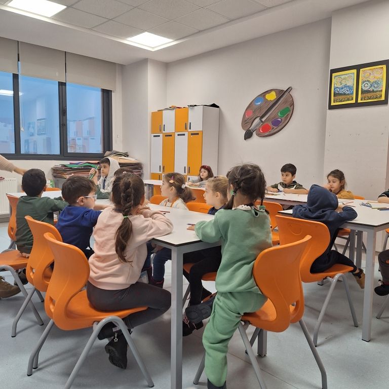 Kartal Belediyesi işbirliğiyle, Kartal Belediye Kreşlerinin öğrencilerine tiyatro ve atölye etkinlikleri gerçekleştirdik.  görseli 23
