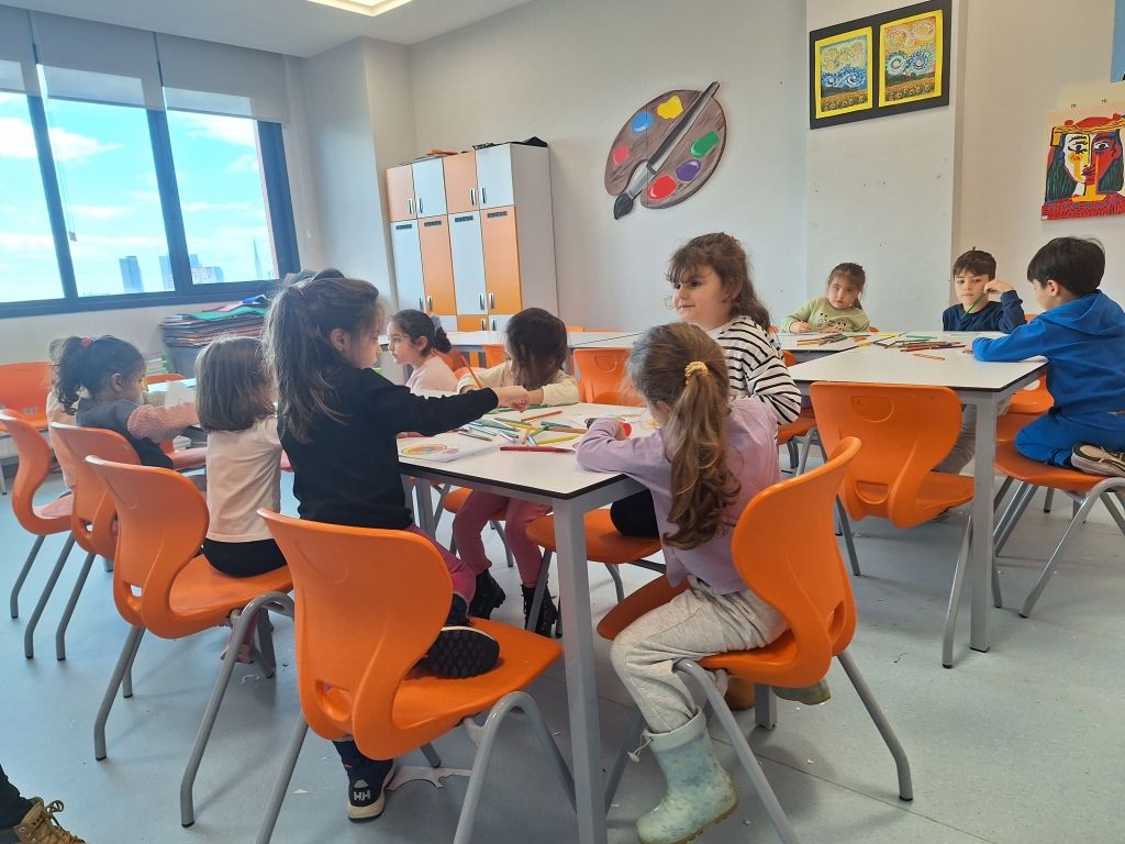 Kartal Belediyesi işbirliğiyle, Kartal Belediye Kreşlerinin öğrencilerine tiyatro ve atölye etkinlikleri gerçekleştirdik.  görseli 20