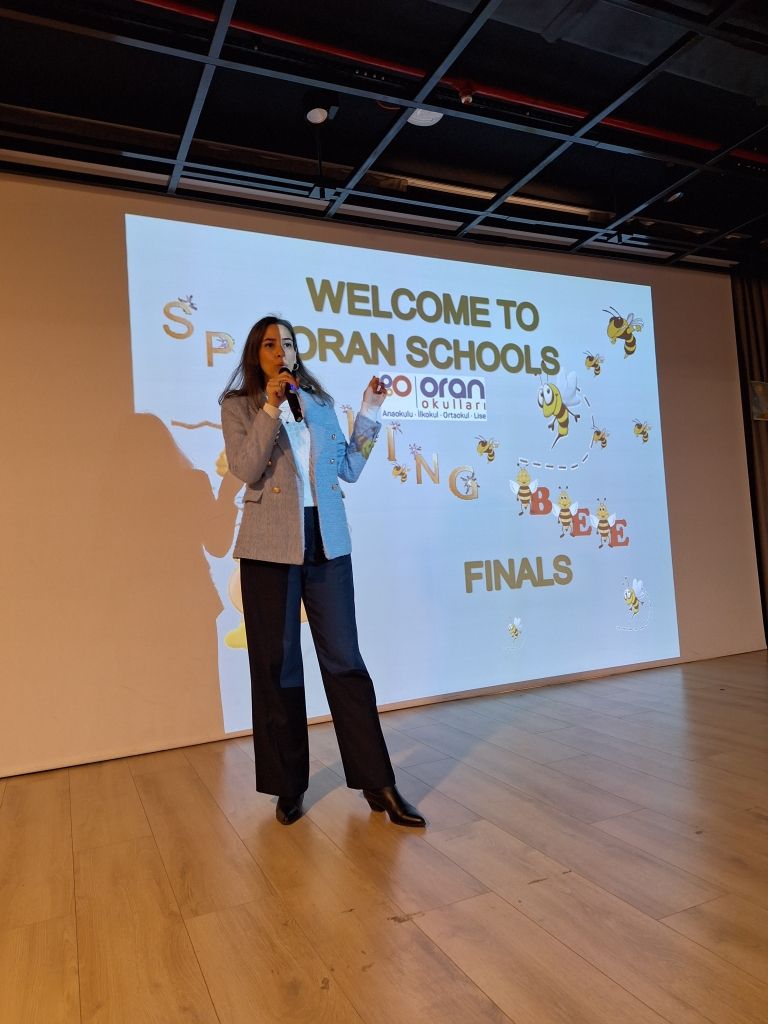 Her yıl 5. sınıflarda geleneksel olarak düzenlediğimiz "Spelling Bee" yarışmamızı gerçekleştirdik.