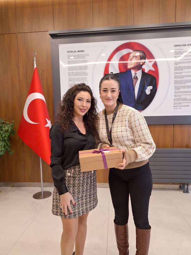 Emek, özveri ve üretkenliğiyle kurumumuza değer katan tüm kadın çalışanlarımızın 8 Mart Dünya Kadınlar Gününü kutluyoruz. görseli 11