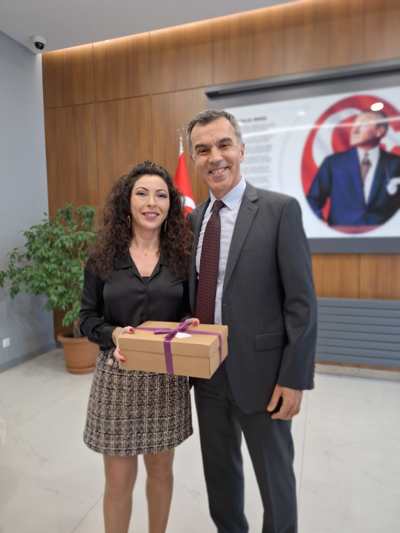 Emek, özveri ve üretkenliğiyle kurumumuza değer katan tüm kadın çalışanlarımızın 8 Mart Dünya Kadınlar Gününü kutluyoruz. görseli 1