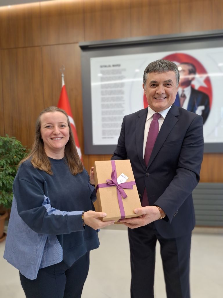 Emek, özveri ve üretkenliğiyle kurumumuza değer katan tüm kadın çalışanlarımızın 8 Mart Dünya Kadınlar Gününü kutluyoruz. görseli 7