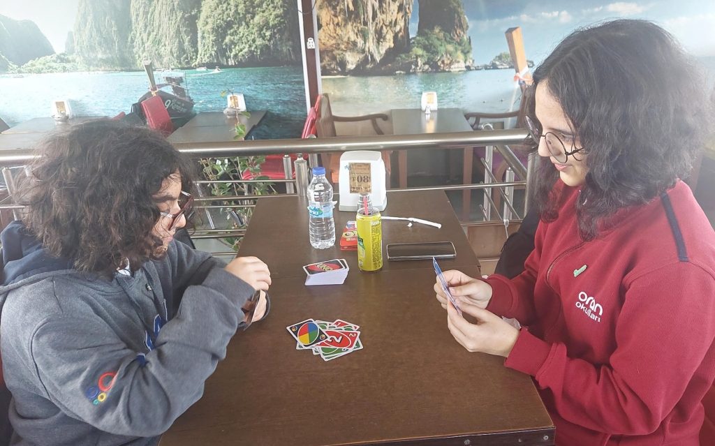 8.sınıf öğrencilerimizin sınava adım adım yaklaştığı bu süreçte, motivasyon amaçlı Ortaköy gezisi ve kumpir-waffle etkinliği düzenlendi. görseli 3