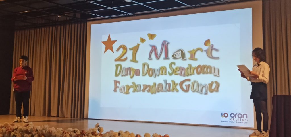 ''21 Mart Dünya Down Sendromu Farkındalık Günü'' kapsamında okulumuzda sunum gerçekleştirdik. Farklılıkların güzelliğini, değerini ve onların yaşamlarını anlayıp desteklemek için bu önemli günde bir araya geldik.
