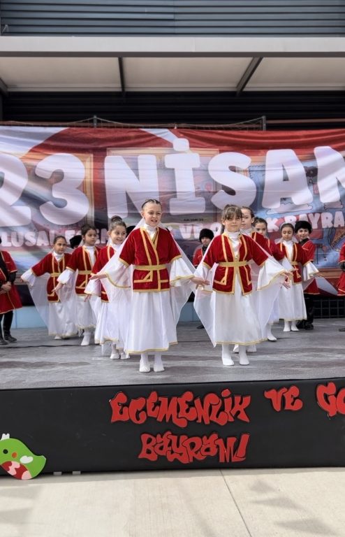 23 Nisan Ulusal Egemenlik ve Çocuk Bayramımızı büyük coşku ve gururla gerçekleştirdik. görseli 19
