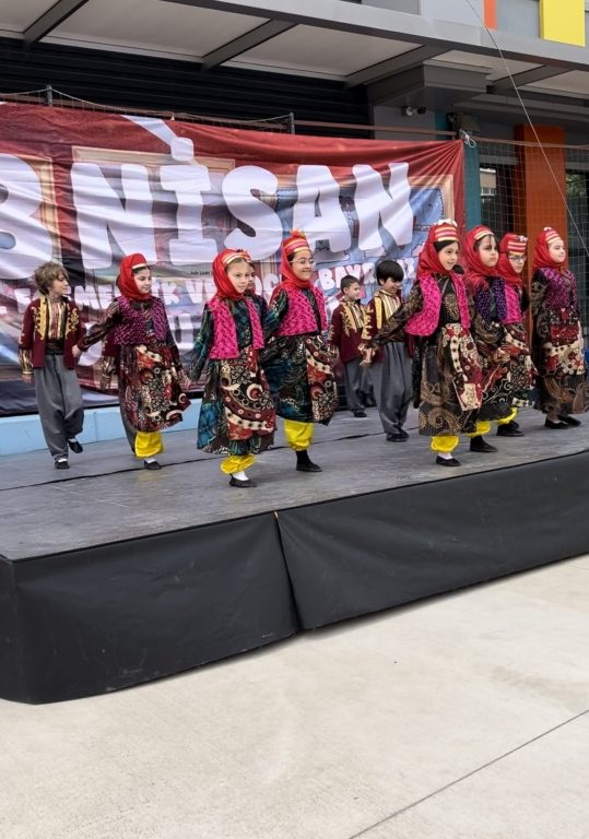 23 Nisan Ulusal Egemenlik ve Çocuk Bayramımızı büyük coşku ve gururla gerçekleştirdik. görseli 4