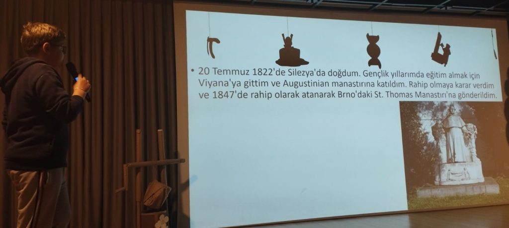 Bilime Yön Veren Bilim İnsanları Etkinliği gerçekleştirdik! görseli 1