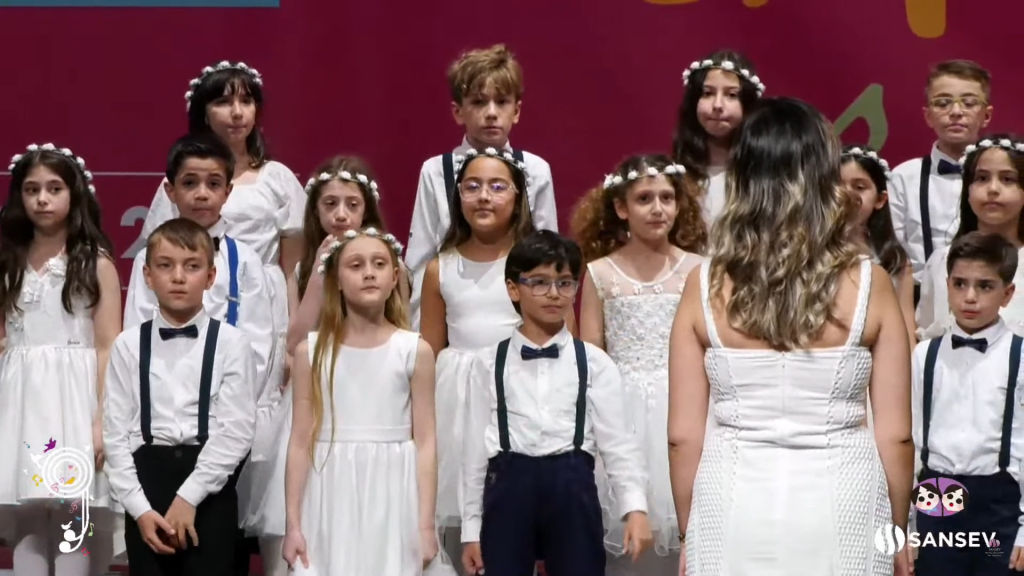 İlkokul öğrencilerimiz 9. Sansev İstanbul Uluslararası Çoksesli Koro Festivaline katılım sağladı. görseli 3