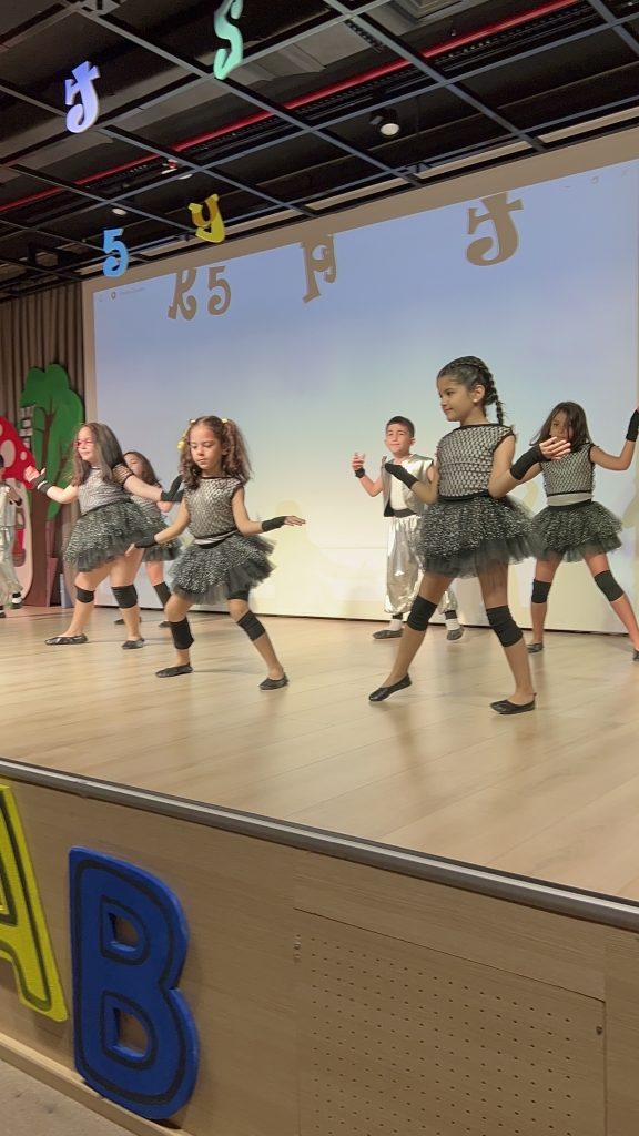 “1.Sınıflar Yıl Sonu Programı” coşku ve heyecan içinde gerçekleştirildi. görseli 11