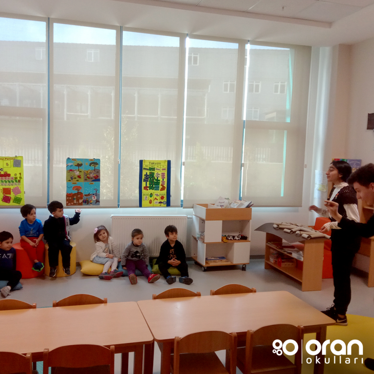 LİSE ÖĞRENCİLERİMİZLE "KARDEŞİME MASAL ANLATIYORUM"ETKİNLİĞİNİ GERÇEKLEŞTİRDİK görseli 1