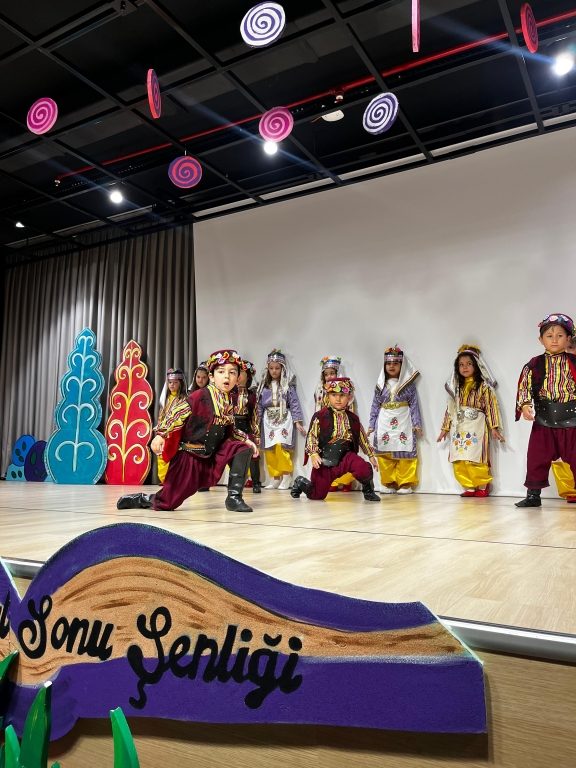 Ana Sınıfı Yıl Sonu Gösterimizi Coşku, Gurur ve Heyecanla Gerçekleştirdik. görseli 36