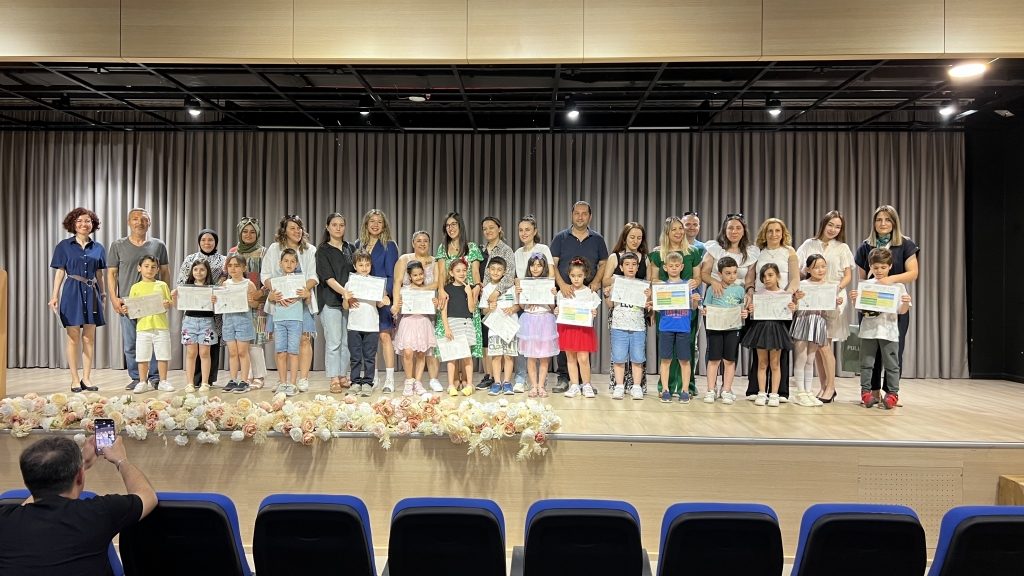 2023-2024 eğitim öğretim yılı Tüm Kademeler Karne Törenimizi ve 4. Sınıflar Ortaokula Geçiş Programımızı gerçekleştirdik. görseli 30