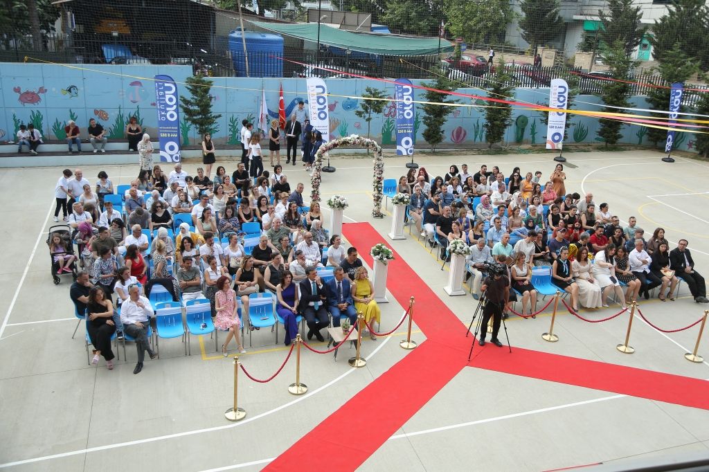 Özel Oran Anadolu Lisesi ve Ortaokulu 3.dönem mezunlarımızın diploma törenini büyük bir coşku ve gururla gerçekleştirdik görseli 21