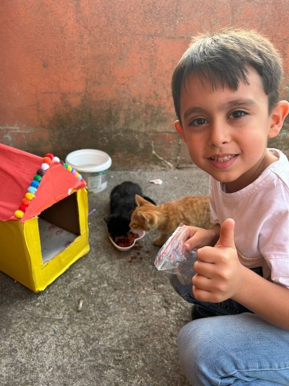 4 Ekim Dünya Hayvanları Koruma Günü kapsamında Yabancı Diller bölümümüz tarafından öğrencilerimizle Hayvan Barınağı Projesi gerçekleştirdik. görseli 18