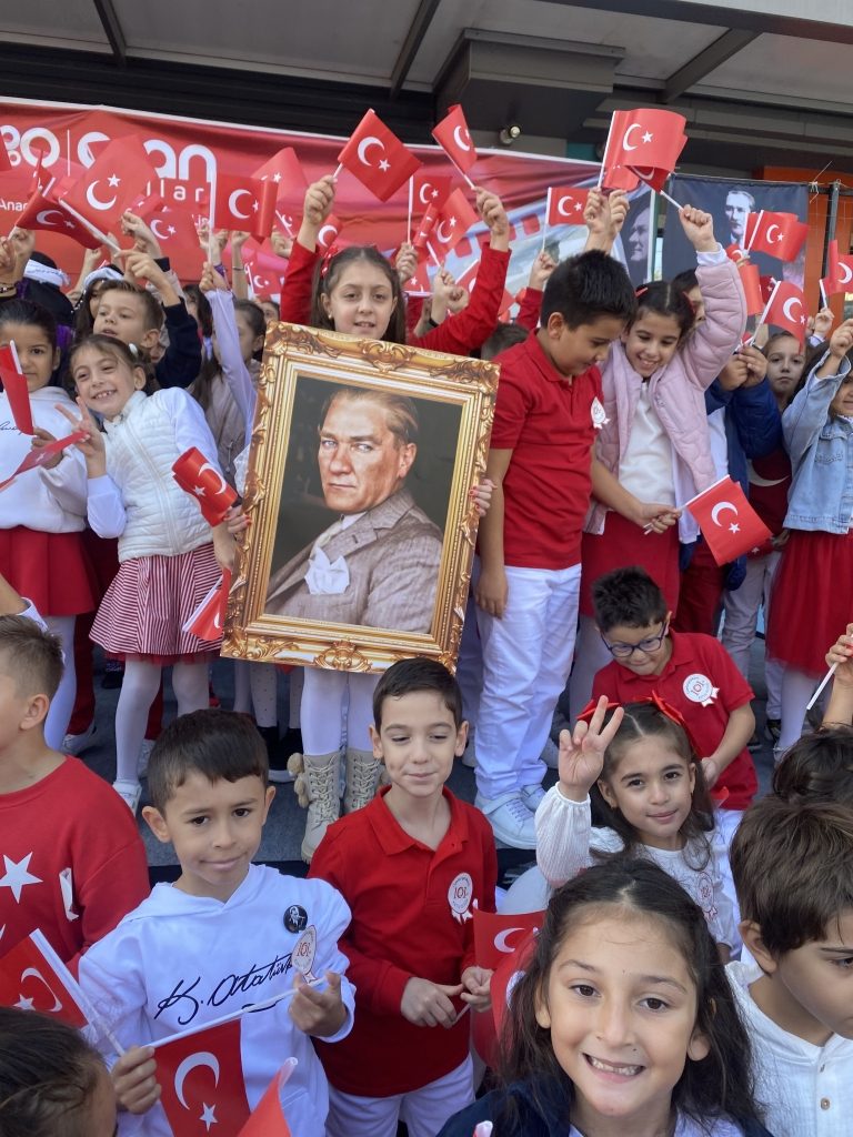 29 Ekim Cumhuriyet Bayramımızın 101. yılı kutlama programımızı büyük coşku ve gururla gerçekleştirdik.  görseli 17
