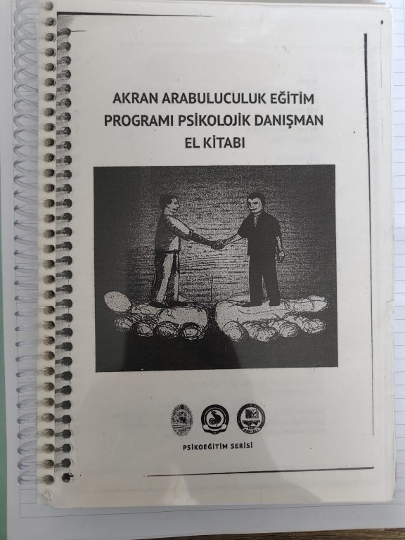 PDR Birimimiz tarafından 2023-2024 eğitim öğretim yılında okulumuzda uygulanmaya başlanan Akran Arabuluculuğu programımızda bu yıl da yeni dönem akran arabulucularıyla bir araya gelindi. görseli 5