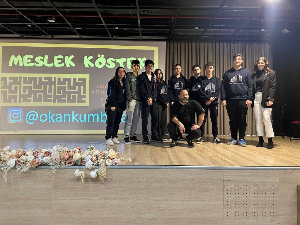 Bugün, YKS ve LGS öğrencilerimize sınav sürecinde destek olmak ve yol göstermek adına değerli bir etkinlik gerçekleştirdik. görseli 1