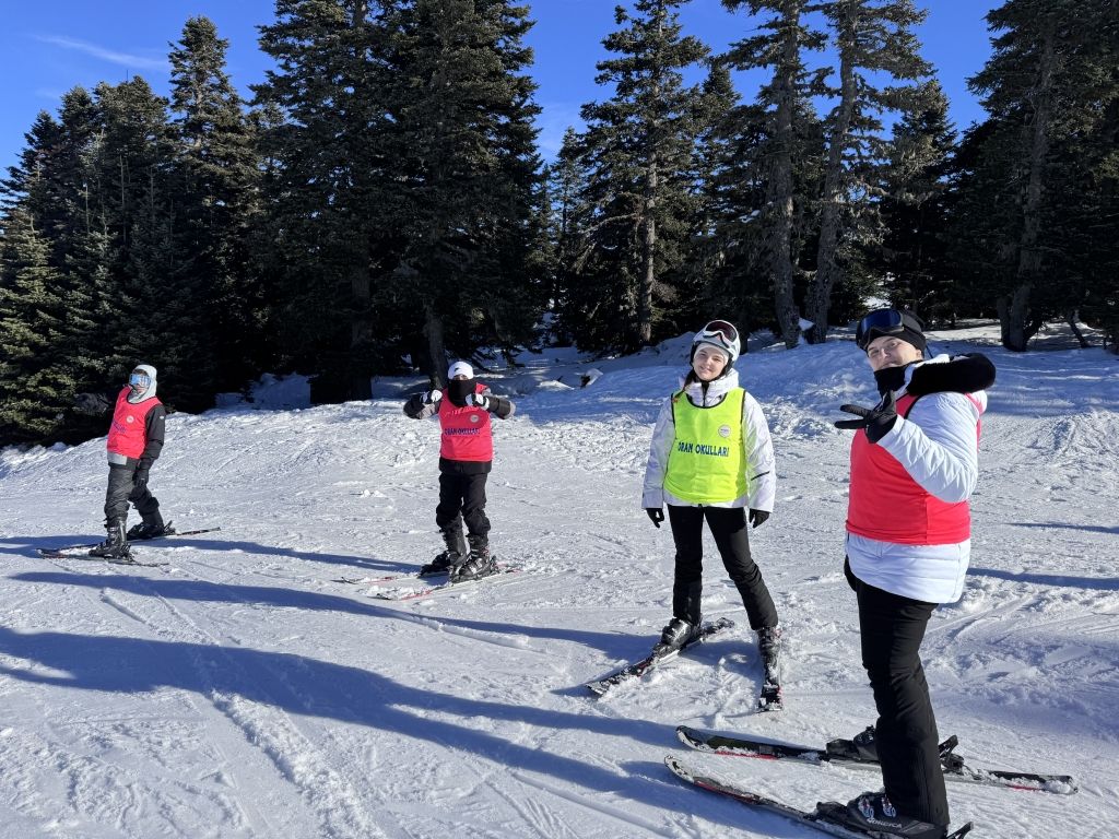 Kayak sporu eğitim kampımız Uludağ’da gerçekleştirildi. görseli 5