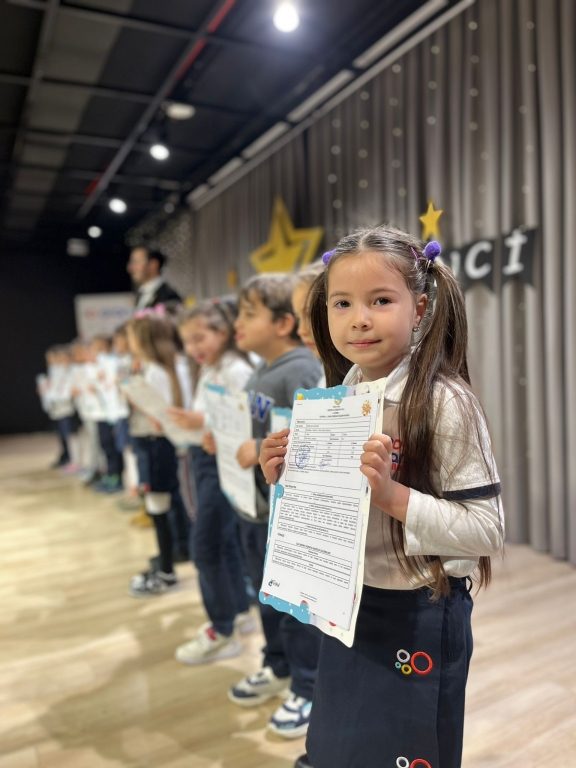 2024-2025 eğitim öğretim 1. yarıyıl tüm kademeler karne töreni ve ana sınıfı, 1. sınıflar, gelişim raporu ve programı gerçekleştirdik görseli 13