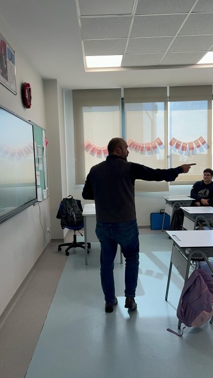 Oran Okulları Lise Kariyer Günü Etkinliğimiz öğrencilerimizin yüksek ilgisi ve heyecanı ile gerçekleşmiştir. görseli 23
