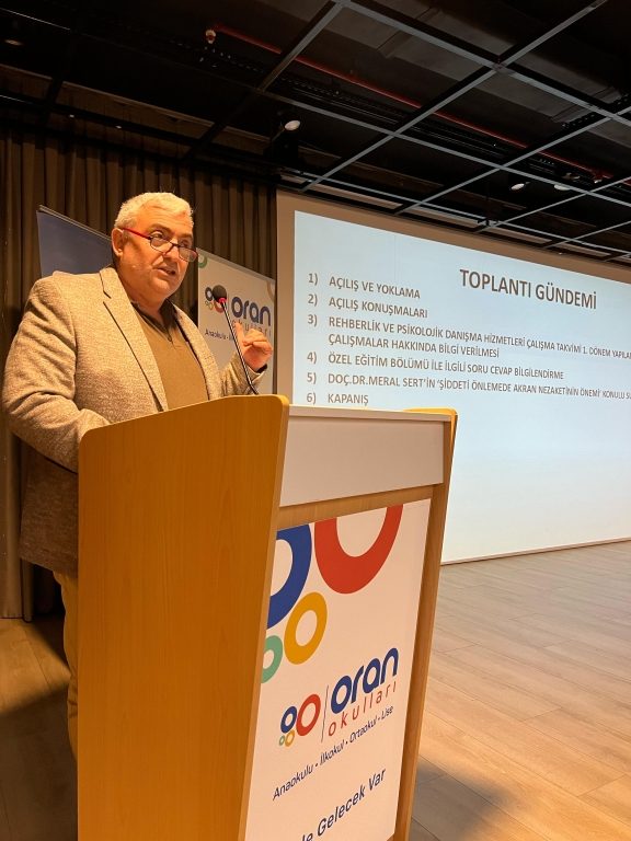 Okulumuzun ev sahipliğinde Kartal ve Adalar ilçelerinde görev yapan Rehber Öğretmen ve Psikolojik Danışmanlara yönelik II. Dönem Rehberlik Toplantısı gerçekleşmiştir. görseli 5