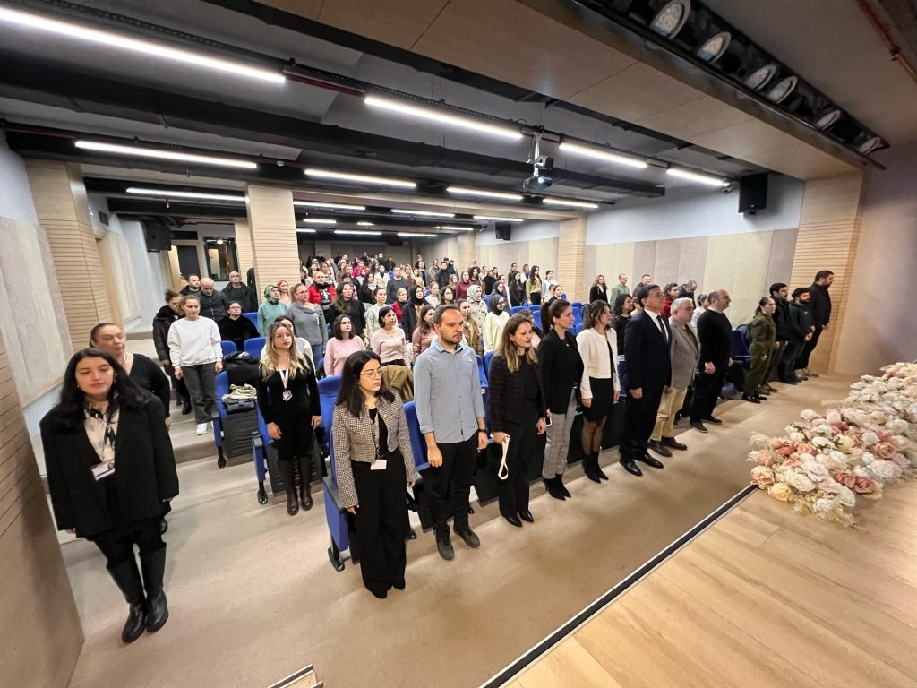 Okulumuzun ev sahipliğinde Kartal ve Adalar ilçelerinde görev yapan Rehber Öğretmen ve Psikolojik Danışmanlara yönelik II. Dönem Rehberlik Toplantısı gerçekleşmiştir. görseli 7