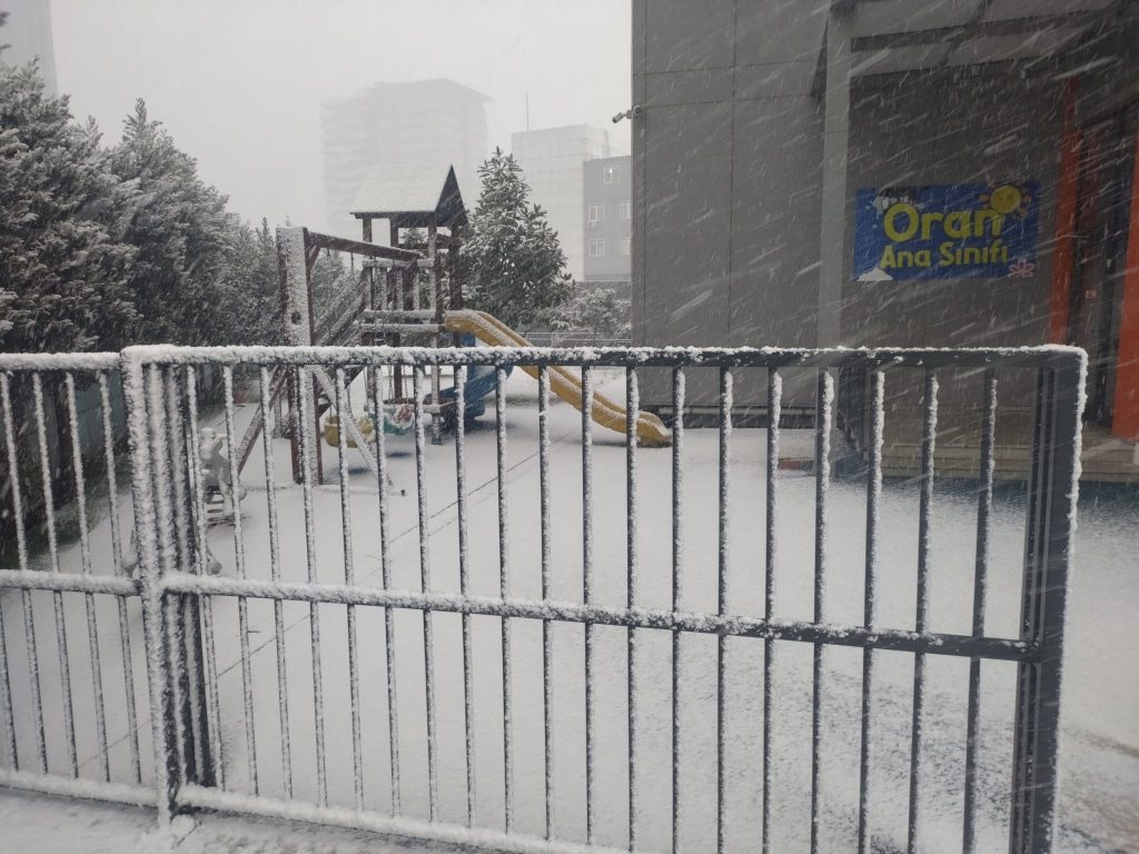 Okulumuzdan Kar Manzaraları görseli 6