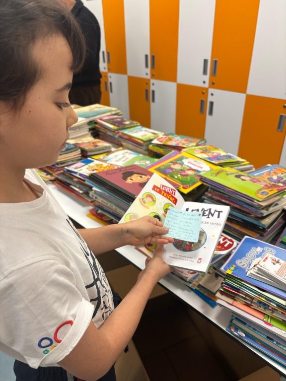 ‘’Bir Kitap Bir Köprü’’ projemizi gerçekleştirmenin mutluluğunu yaşıyoruz. görseli 9