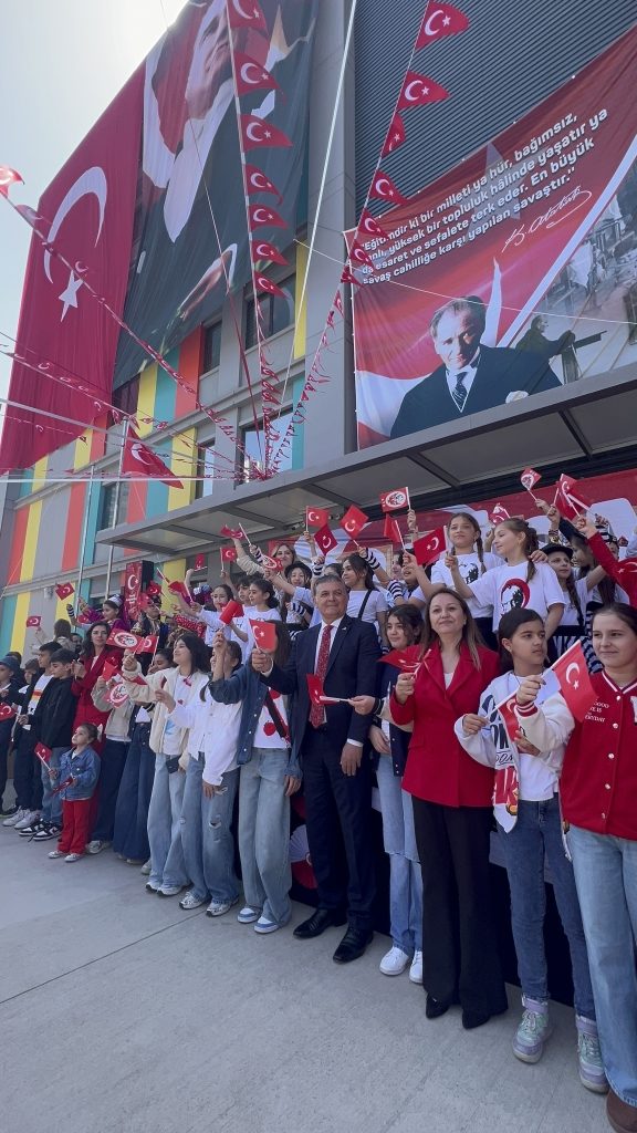 23 Nisan Ulusal Egemenlik ve Çocuk Bayramımızı Coşkuyla Kutladık. görseli 2