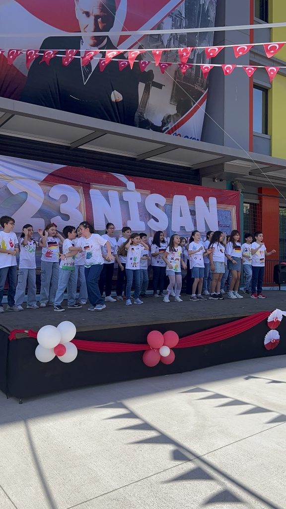 23 Nisan Ulusal Egemenlik ve Çocuk Bayramımızı Coşkuyla Kutladık. görseli 14