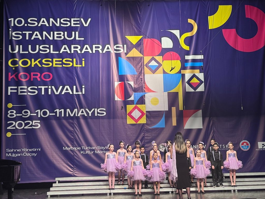 Öğrencilerimiz, Sansev İstanbul Uluslararası Çoksesli Koro Festivali’nin büyülü atmosferinde bir kez daha sahne aldı! görseli 7