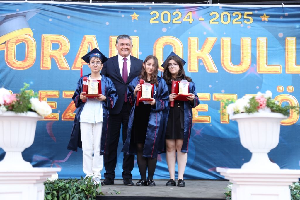 2024-2025 Ortaokul Liseye Geçiş ve Anadolu Lisesi Mezuniyet Törenimizi coşku ve gururla gerçekleştirdik. görseli 15