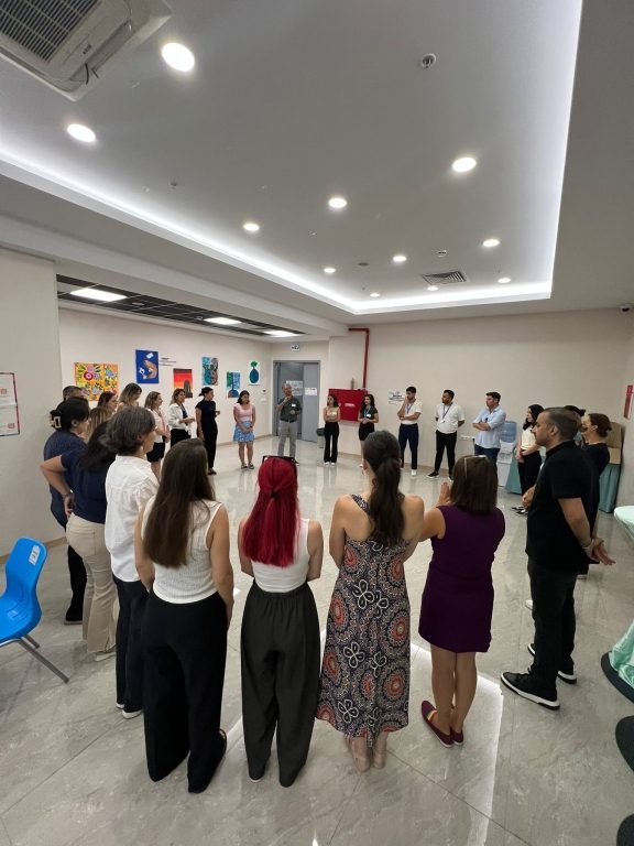 Öğretmen Akademisi Vakfı’nın değerli eğitmenleriyle birlikte, öğretmenlerimizi öğrenmeyi öğreten liderler olarak geliştirmeyi hedefleyen bu anlamlı eğitimi; bol etkinlikli, keyifli ve verimli bir şekilde tamamladık. görseli 4