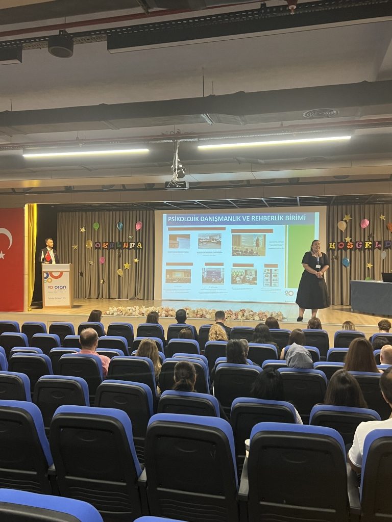 2025-2026 eğitim öğretim yılı ilkokul, ortaokul ve lise kademelerimizin, akademik, idari  işleyiş, yenilikçi uygulamalar, öğrenci başarısını yükseltme içerikli veli bilgilendirme ve öğretmen veli tanışma  toplantılarımızı gerçekleştirdik. görseli 10