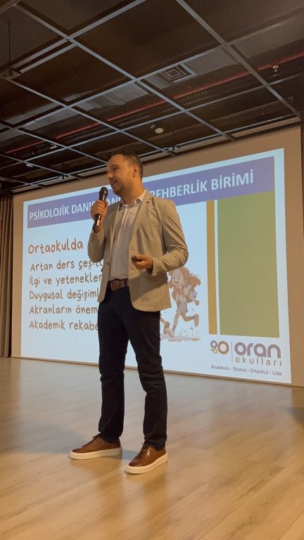 2025-2026 eğitim öğretim yılı ilkokul, ortaokul ve lise kademelerimizin, akademik, idari  işleyiş, yenilikçi uygulamalar, öğrenci başarısını yükseltme içerikli veli bilgilendirme ve öğretmen veli tanışma  toplantılarımızı gerçekleştirdik. görseli 6