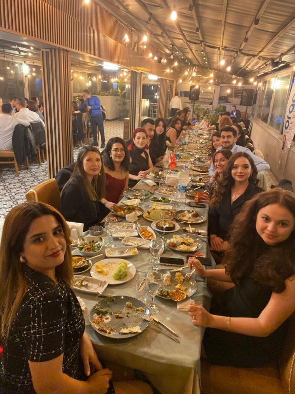 Geleneksel Öğretmenler Günü yemeğimizi gerçekleştirdik. görseli 3