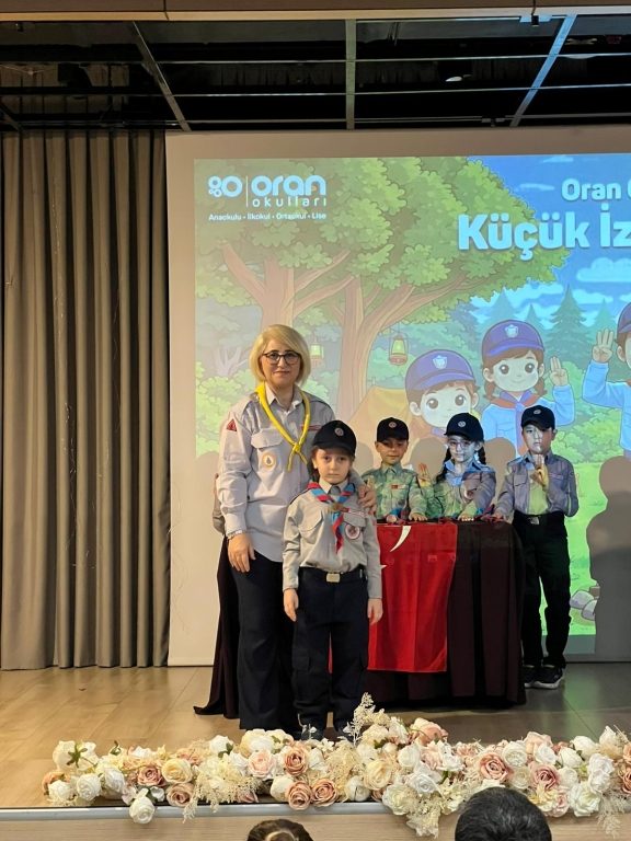 Oran Okulları Küçük İzci Kümesi Yemin Töreni’ni büyük bir gurur ve heyecanla gerçekleştirdik. görseli 5